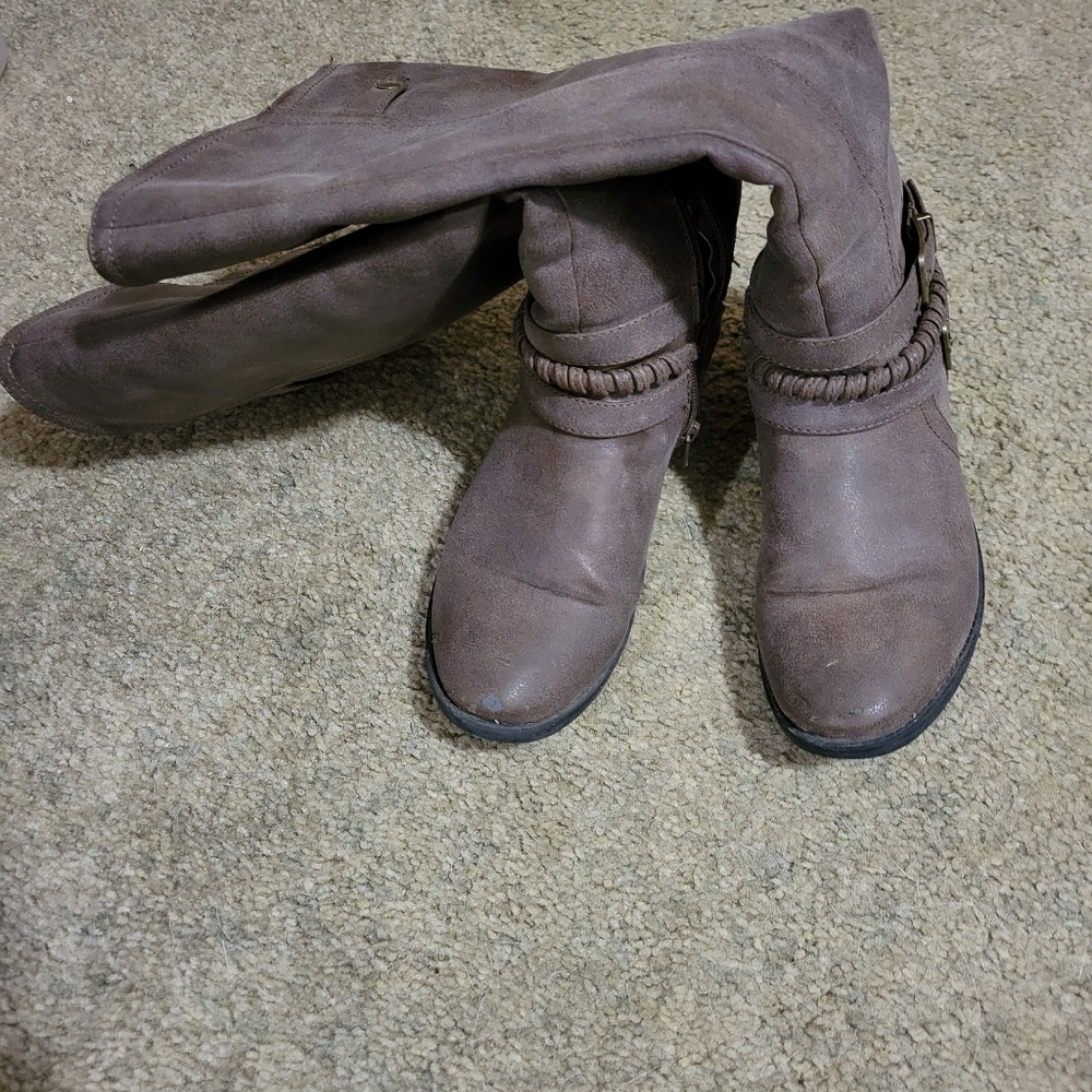 Brown riding boots